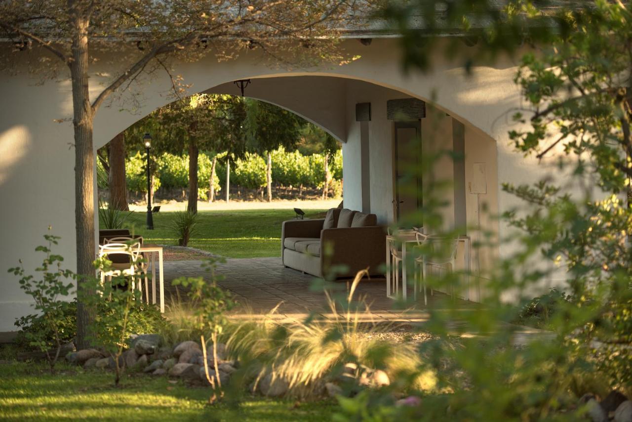 Postales Boutique Winery Hotel - Valle De Uco Colonia Las Rosas Exterior foto